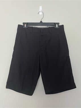 Walter Hagen Men’s Black Golf Shorts - Size 30 - Flat Front Performance Dress